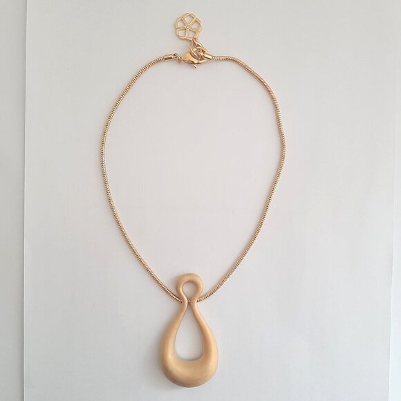 Trina Turk Jewelry - Trina Turk Gold Rush Drop Sculpture Pendant Necklace